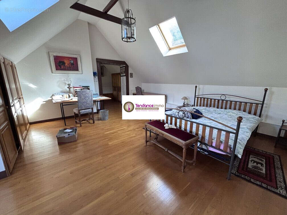 Maison 114 m² à Mortagne-Au-Perche  - photo 4