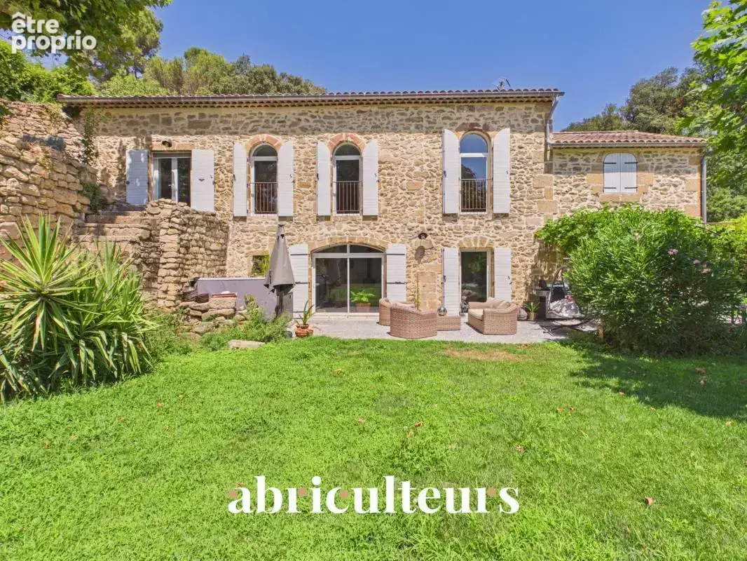 Maison à GRANS