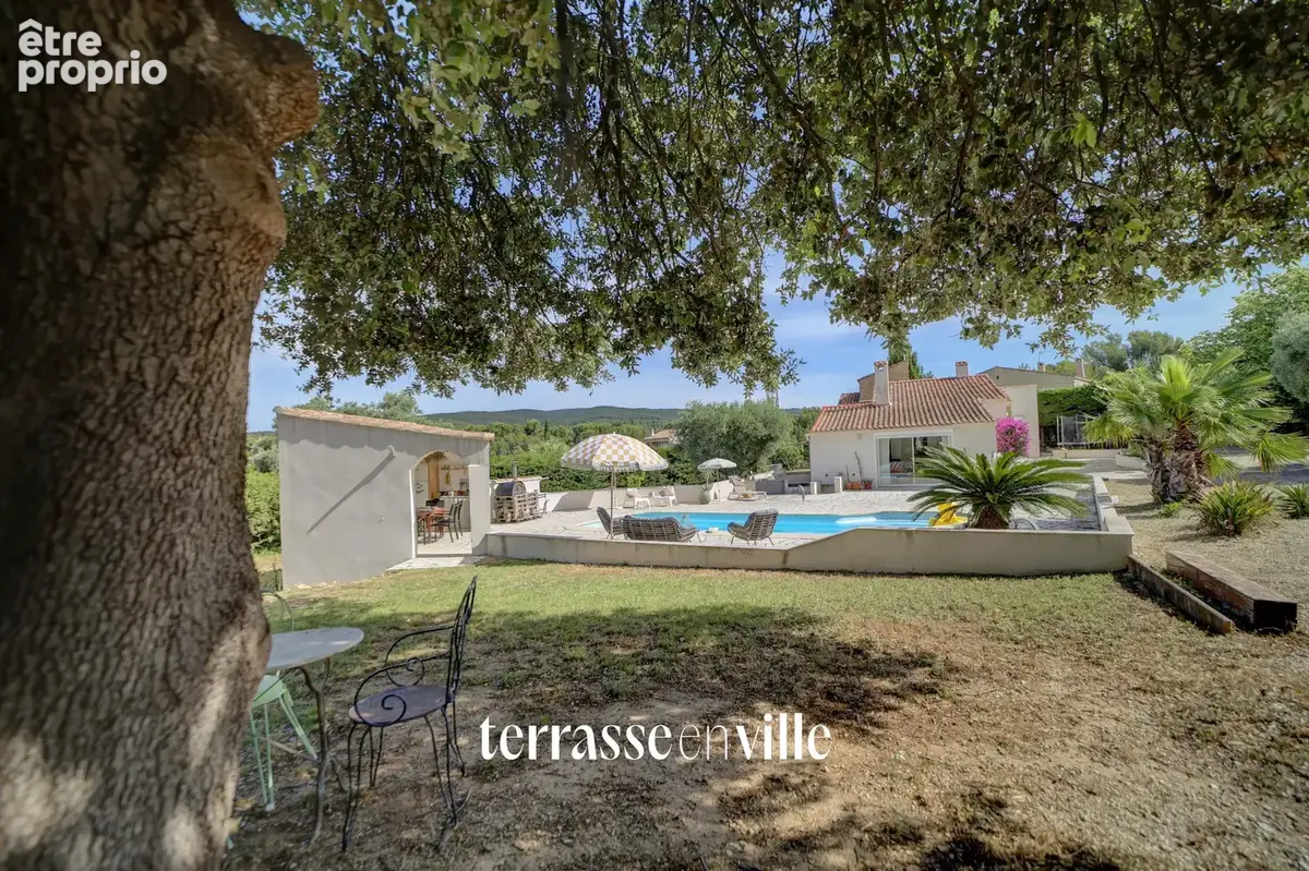 St cyr-sur-mer - villa familiale t5 rénovée - jardin 2100 m2 - piscine - garage - 790 000 € - photo 5