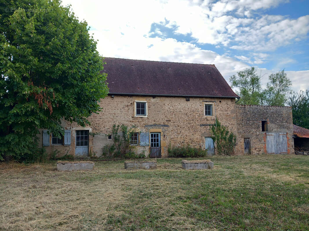 Maison à OYE