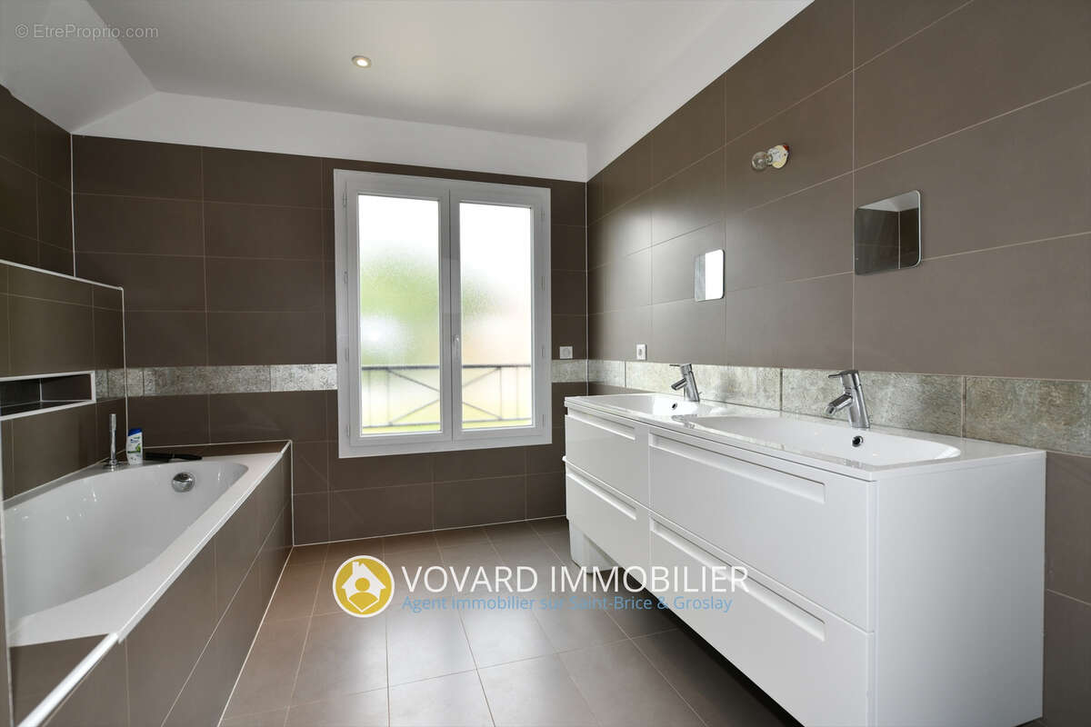 Maison à SAINT-BRICE-SOUS-FORET