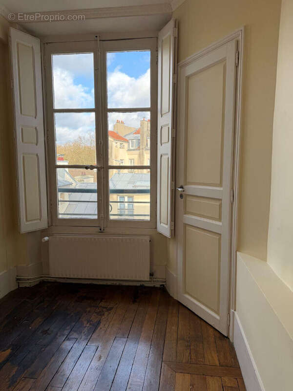 Appartement à VERSAILLES