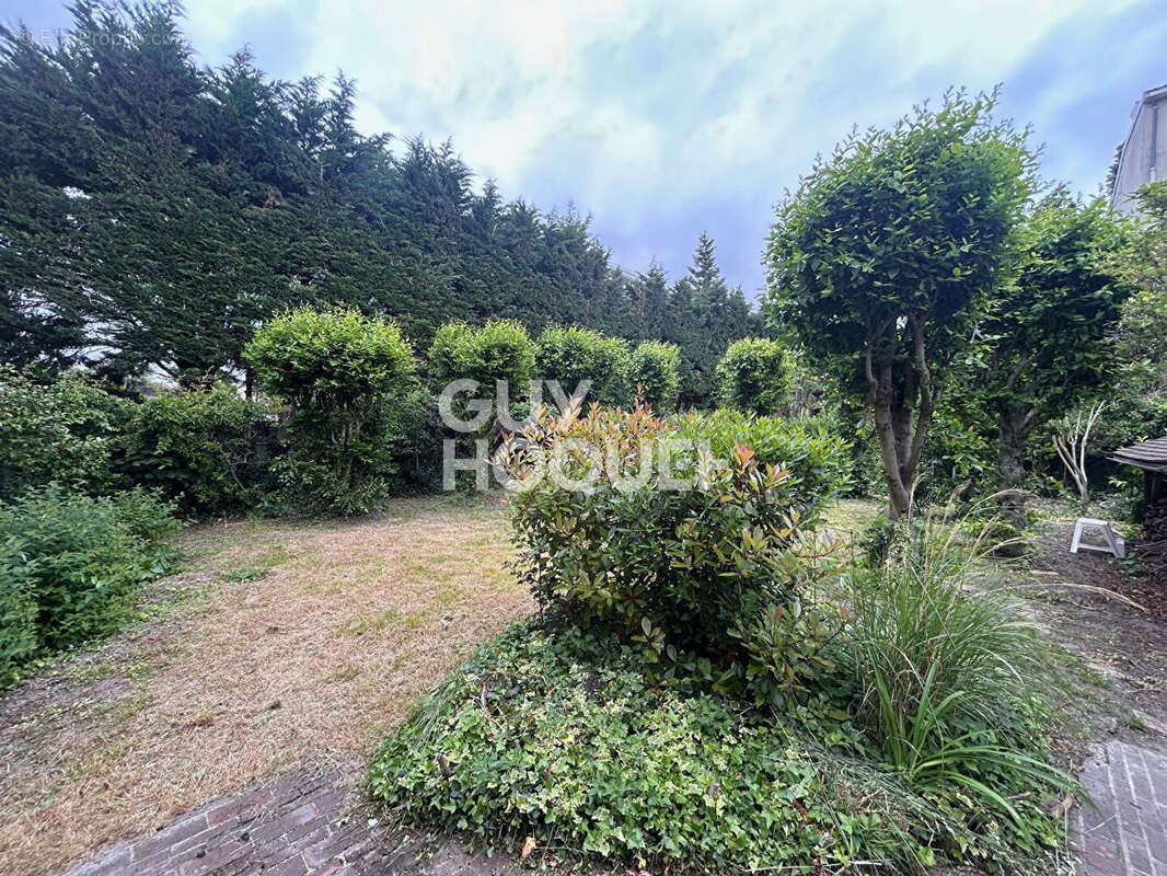 Maison à LES PAVILLONS-SOUS-BOIS