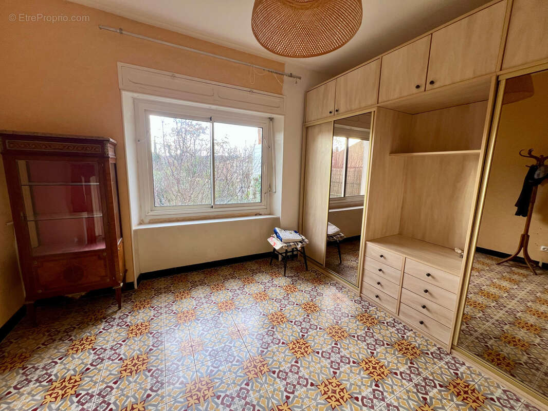 Maison à SAINT-LAURENT-DE-LA-CABRERISSE