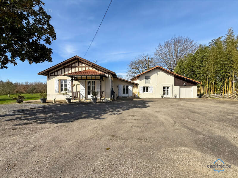 Maison à BARCELONNE-DU-GERS