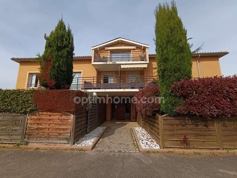 Appartement à CRAPONNE