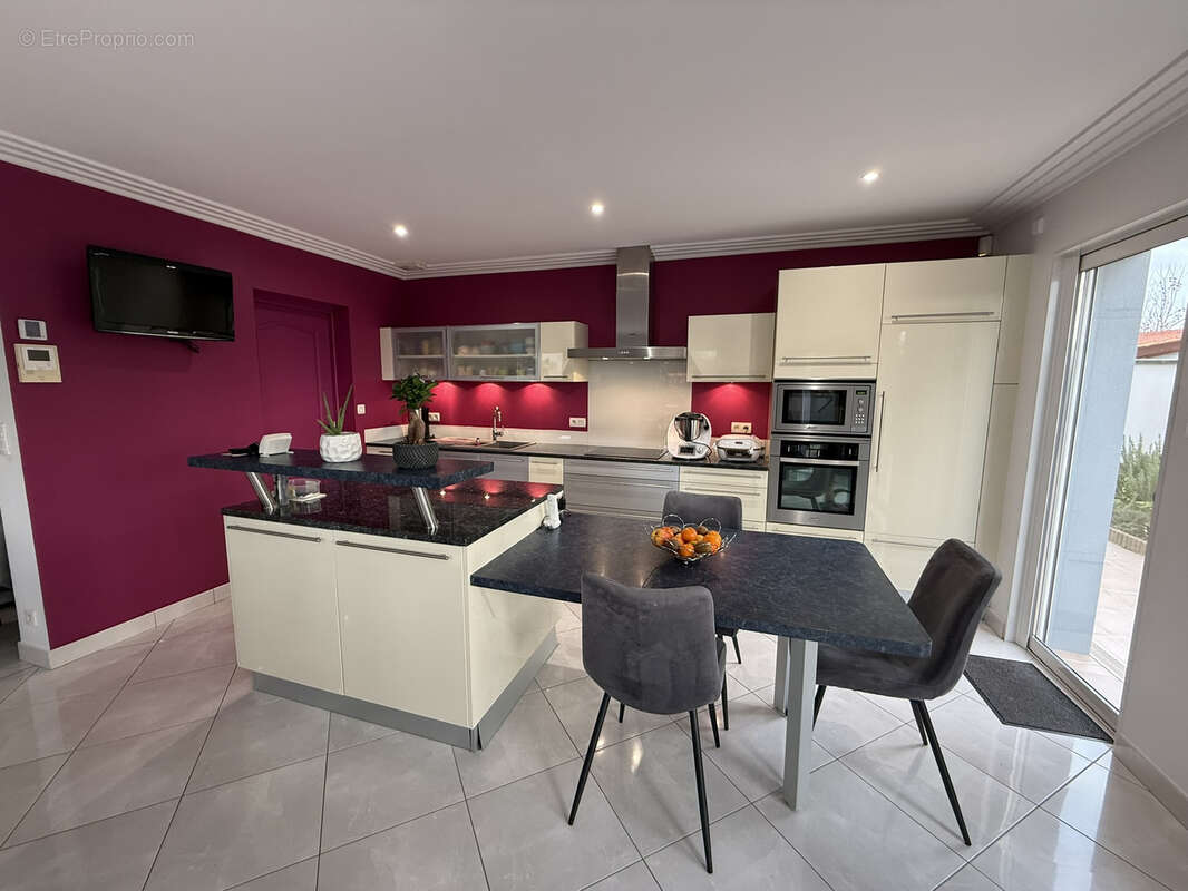 Maison à LES SORINIERES