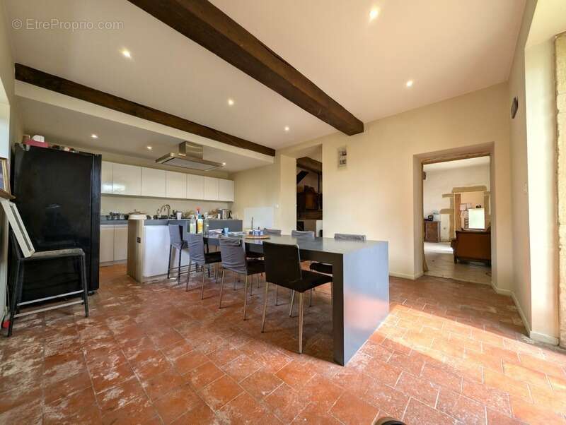 Maison à SAINT-BONNET-DE-CRAY