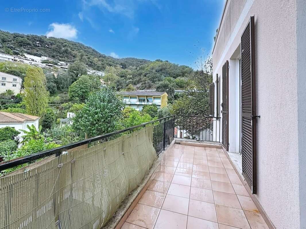 Appartement à MENTON