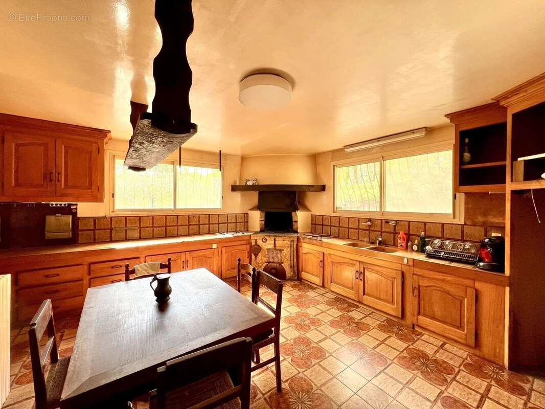 Maison à VILLEFRANCHE-DU-PERIGORD