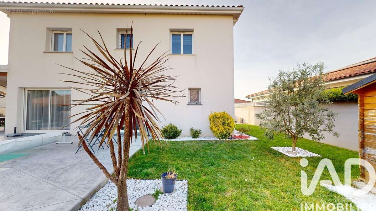 Photo 2 - Maison à FROUZINS