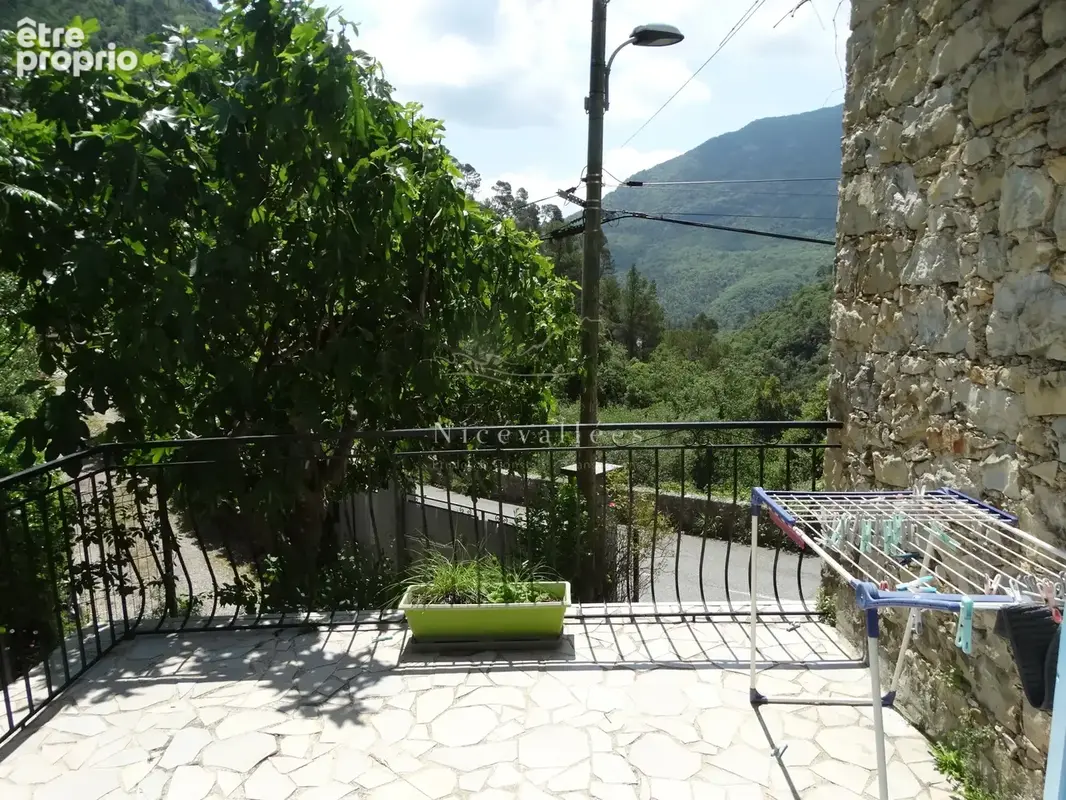Jolie Maison en pierre implantée dans la vallée de l'Estéron - photo 6