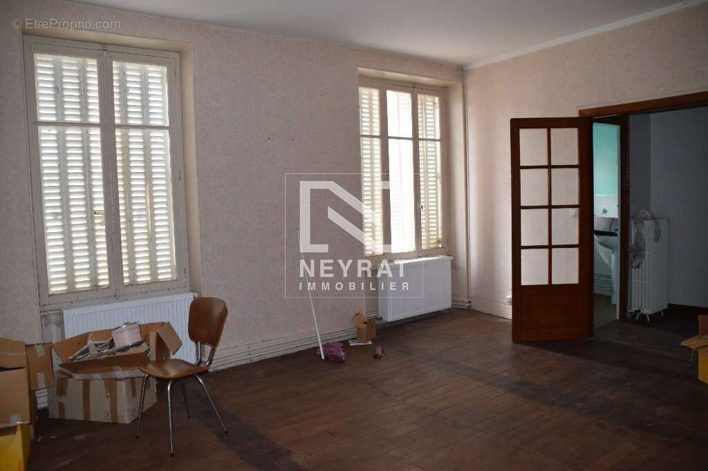 Maison à MOUX-EN-MORVAN