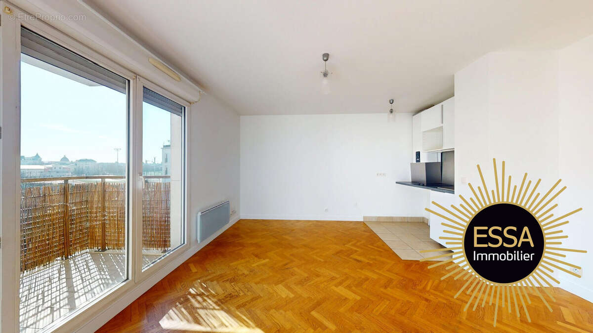 Appartement à LE PLESSIS-ROBINSON