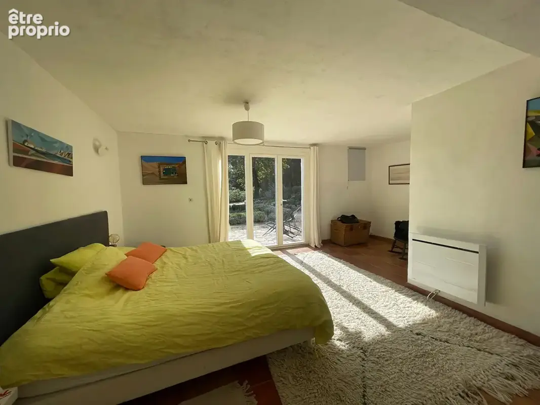 Eguilles - Maison 150m² sur beau terrain arboré de 6 300m² - photo 5
