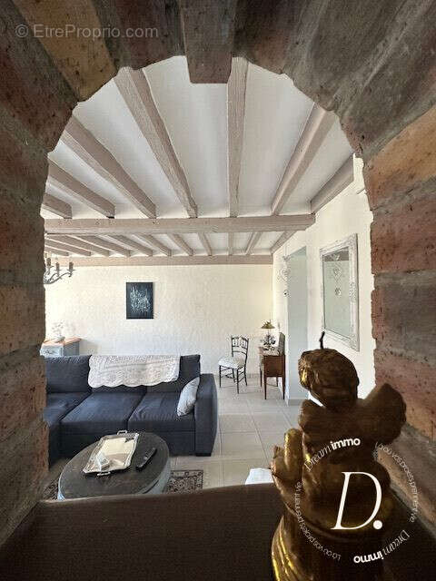 Cachet des briques, poutres et pierres. - Maison à VERNON