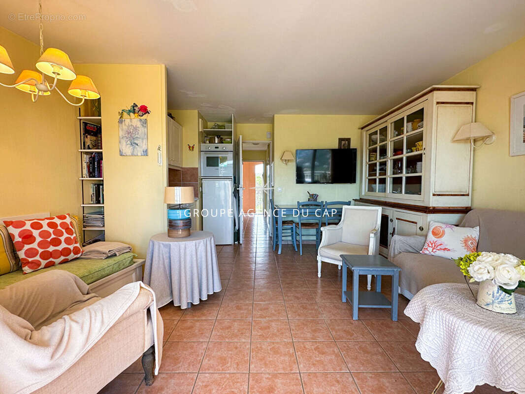 Appartement à LES ISSAMBRES