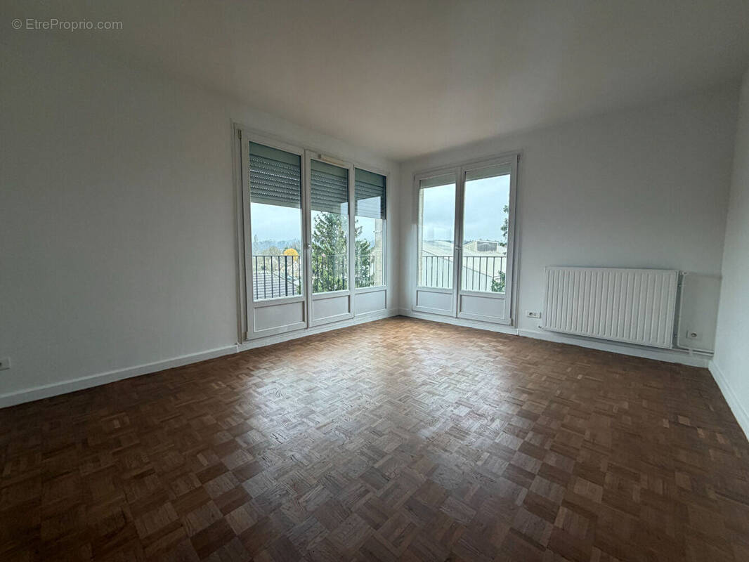 Appartement à GROSLAY