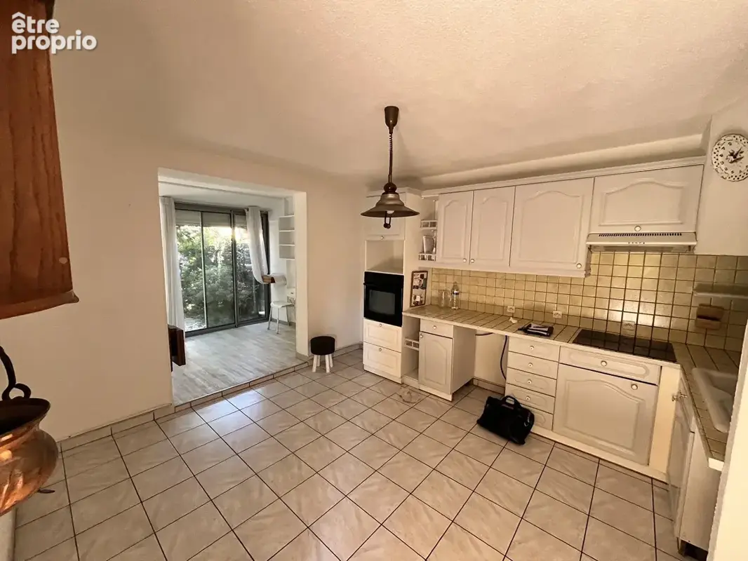 Sanary proche commerces bel appartement en rez de jardin - photo 2