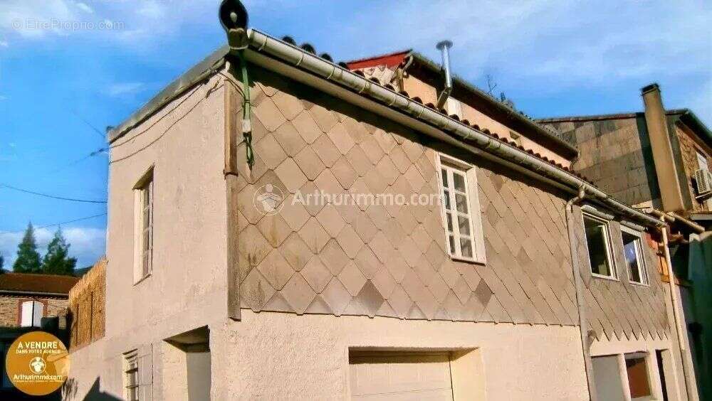 Appartement à SAINT-AMANS-SOULT