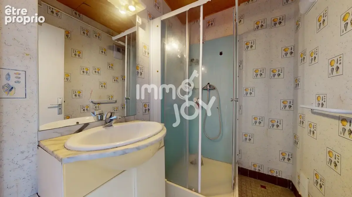 T3 dernier étage avec balcon   Traversant et lumineux   Auterive - 85 000 € - photo 9