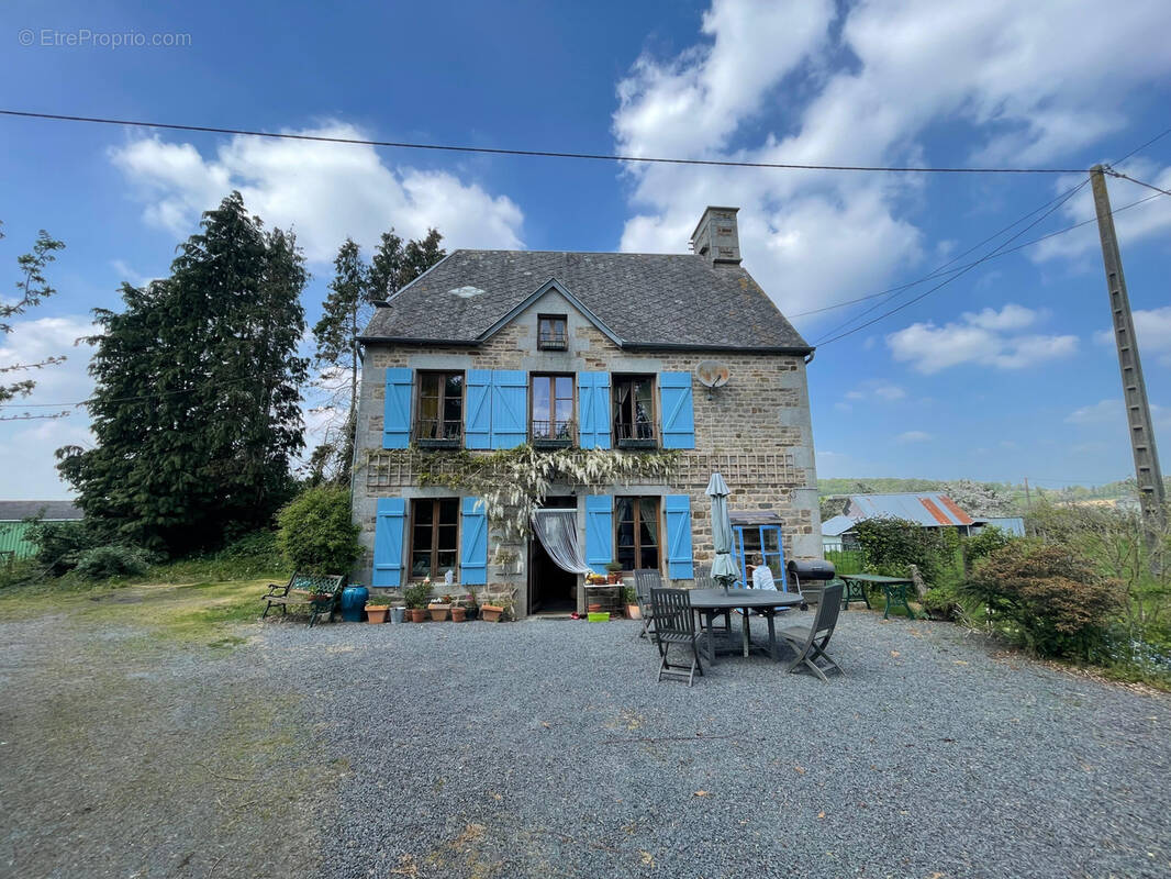 Maison à LANDELLES-ET-COUPIGNY