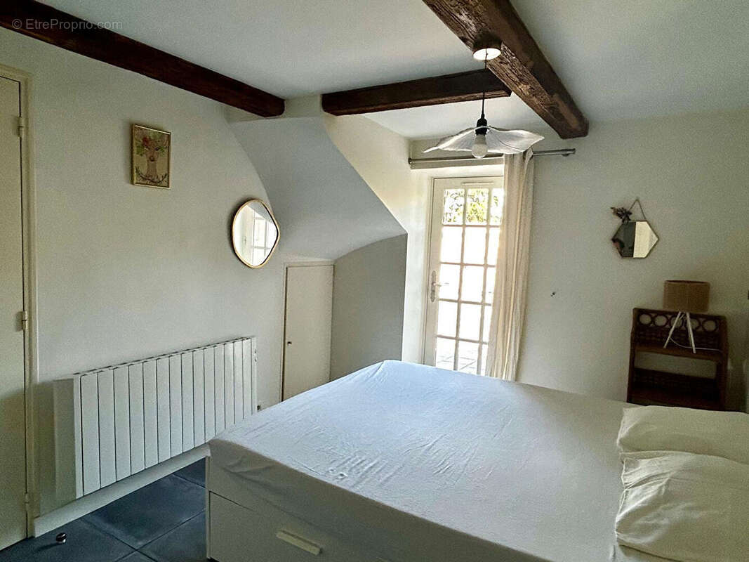 Dinard Saint-Énogat  Maison en pierre de caractère avec dépendance, à deux pas de la plage - photo 9