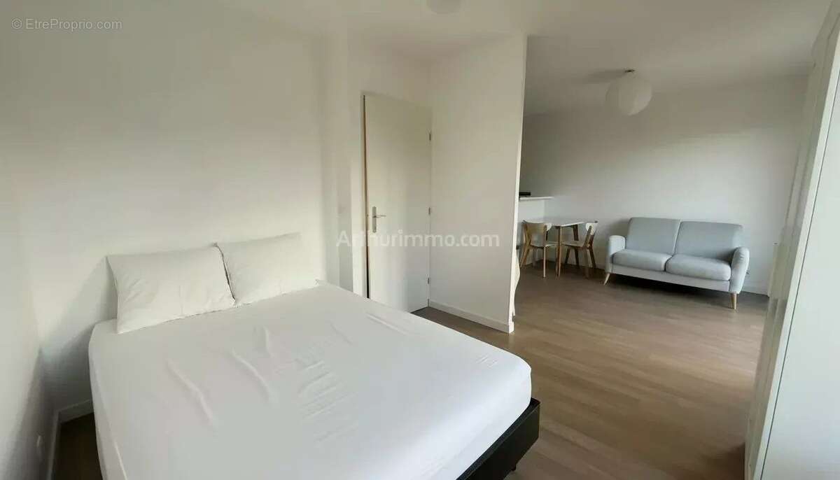 Appartement à SAINT-FARGEAU-PONTHIERRY