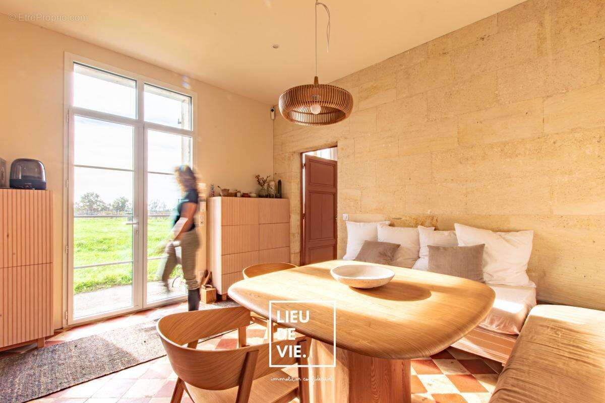 Maison à VILLEGOUGE