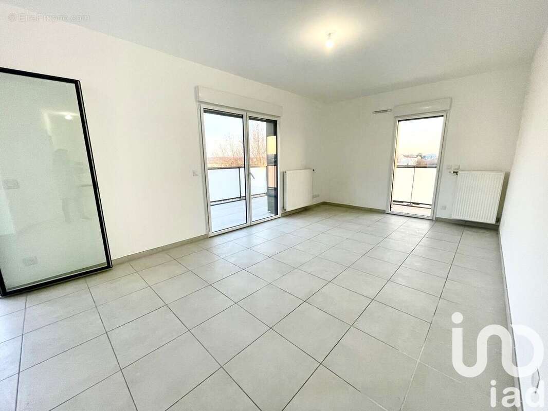 Photo 2 - Appartement à VILLEFRANCHE-SUR-SAONE