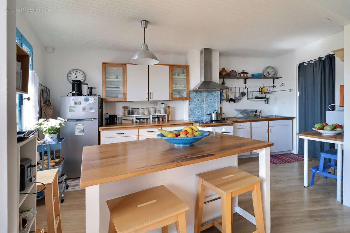 Appartement à SAINT-GENIS-LAVAL