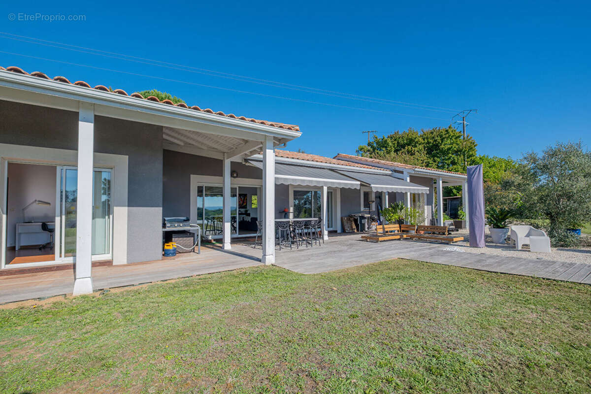 Maison à VILLENEUVE-SUR-LOT