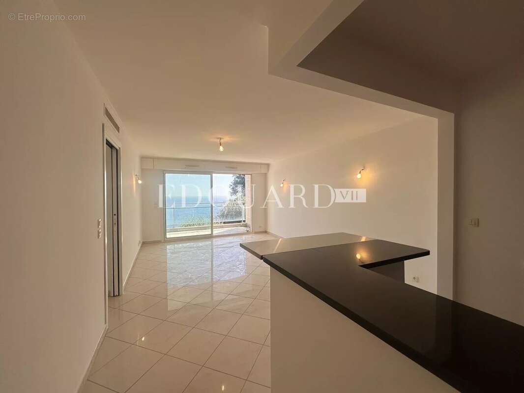 Appartement à CAP-D'AIL