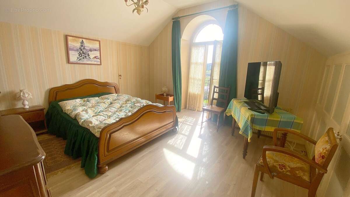 Christophe 05 - Maison à COURCHAPON