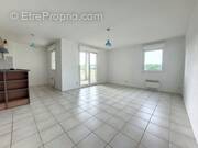 Appartement à PINEUILH