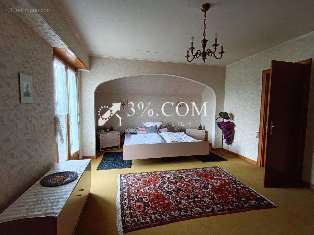 Belle propriete de 303m2 a rafraichir - photo 17