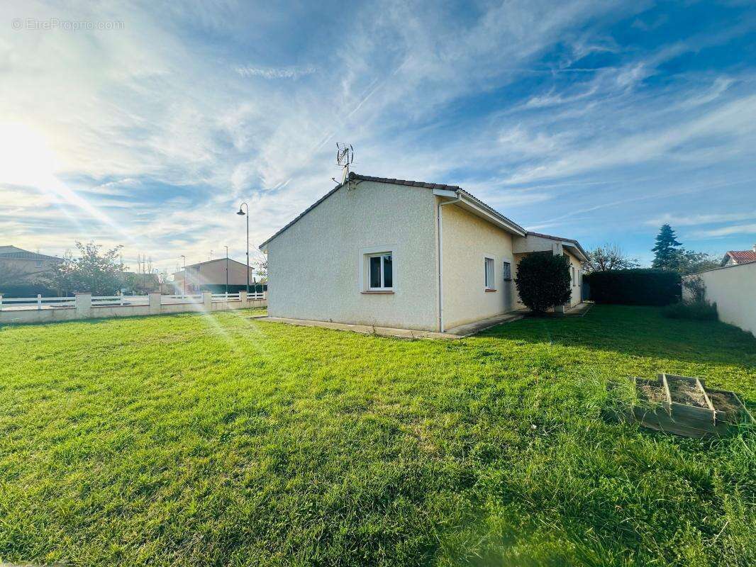 Maison à LAMASQUERE