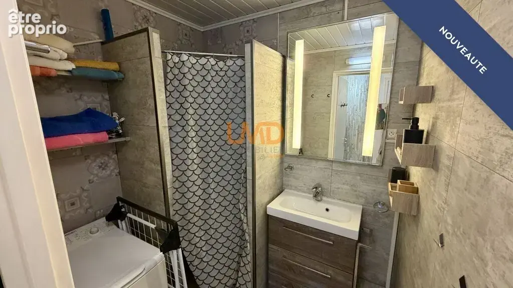 Studio rénové 35 m² terrasse piscine Fréjus Plage - photo 7