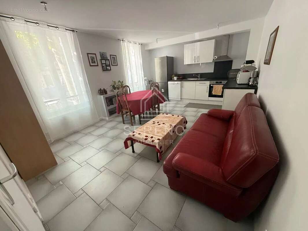 Maison à NOGENT-SUR-MARNE