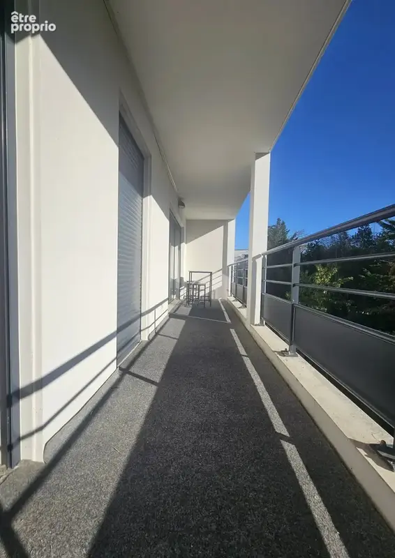 Caudéran Résidence récente T3 de 62m2, terrasse et place parking intérieur et ascenseur - photo 9