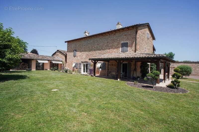 Maison à vendre 9 pièces proche de MACON (71) - photo 17
