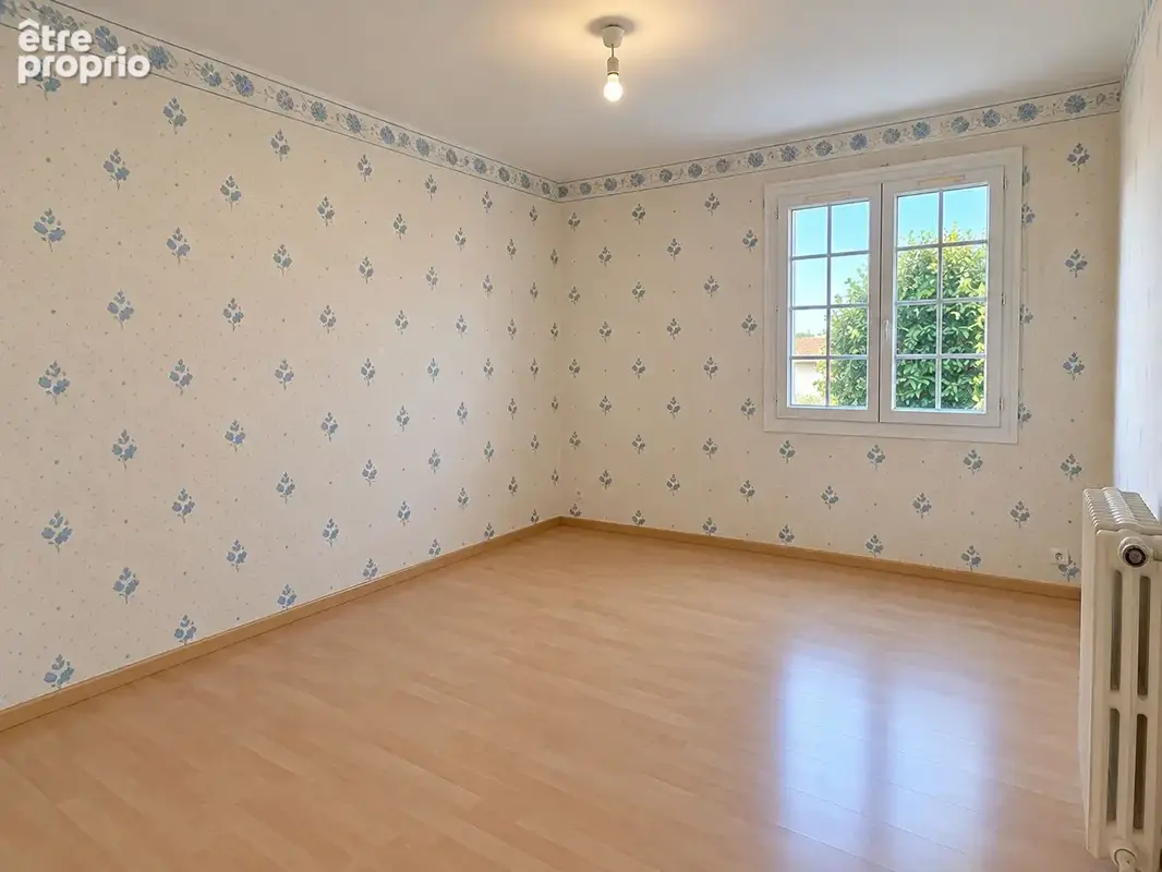Maison 2 chambres sur sous-sol complet avec terrain clos de 377 m² - photo 5