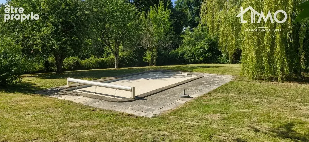 Maison 134 m² à Saint-Christophe  - photo 3