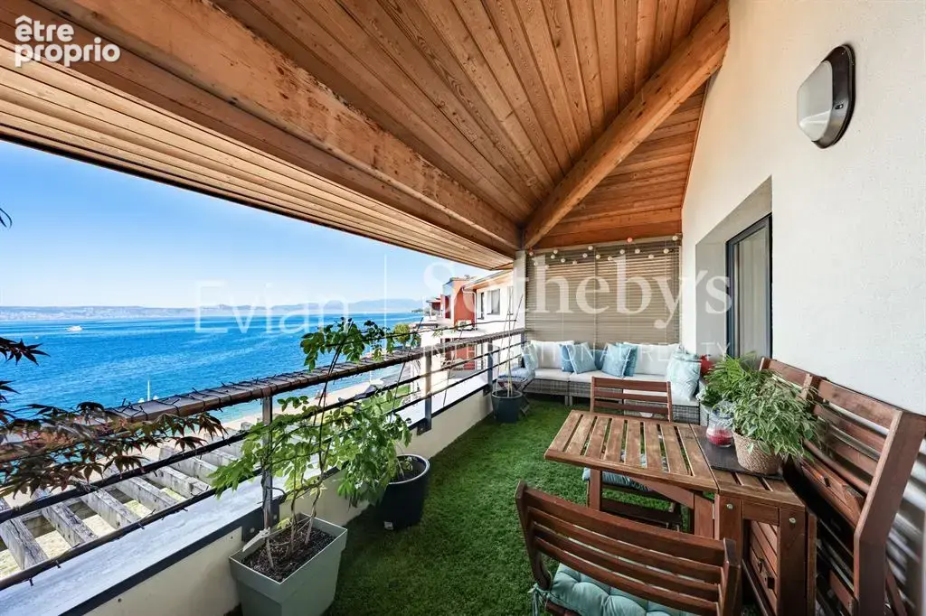 Photo Appartement à Evian-Les-Bains au prix de 690 000€