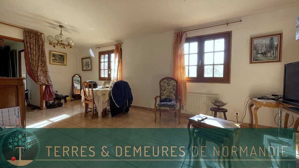 Maison à SAINT-SAIRE