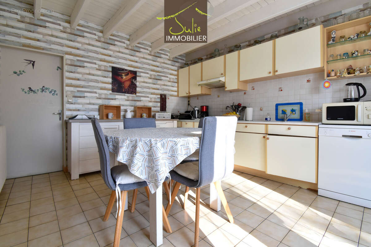 Maison à SAINT-ANDRE-SUR-SEVRE