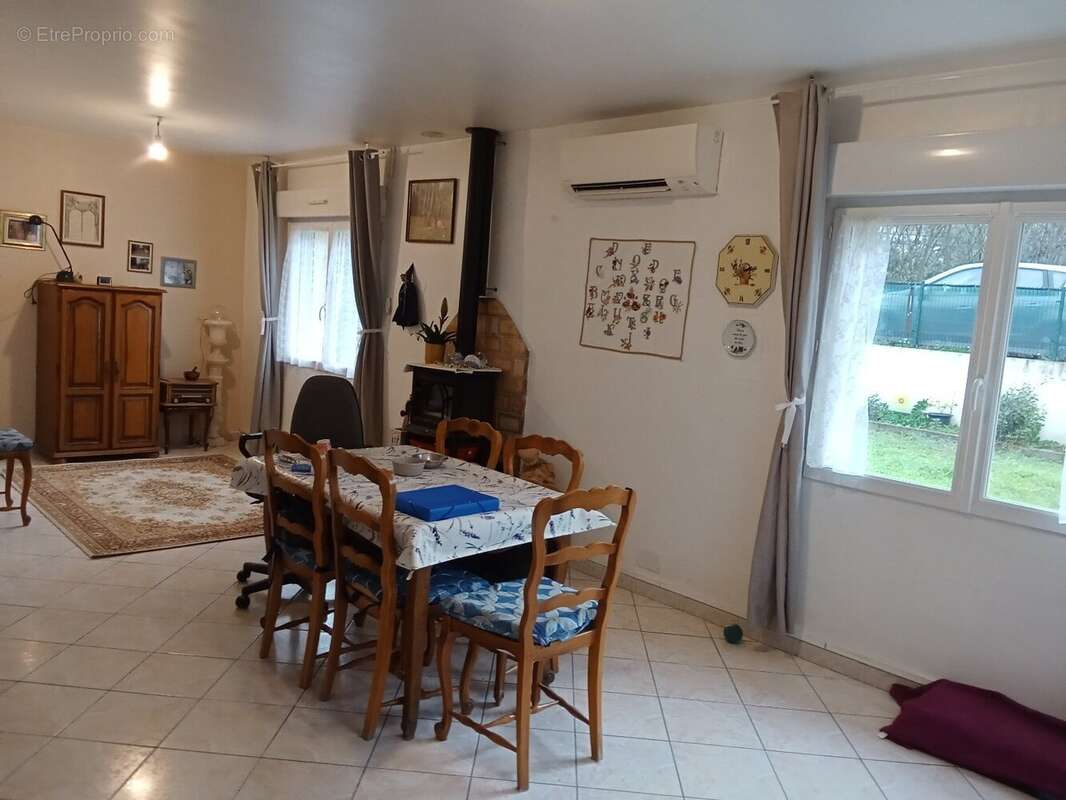 Maison à SAINT-HIPPOLYTE-DU-FORT