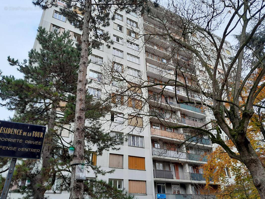 Appartement à VITRY-SUR-SEINE