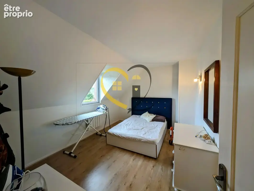 Maison d’architecte rénovée – Avermes, quartier calme. - photo 24
