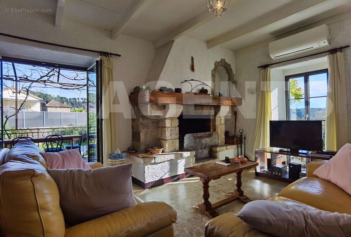 IMG_20210802_140550 - Maison à GRAVIERES